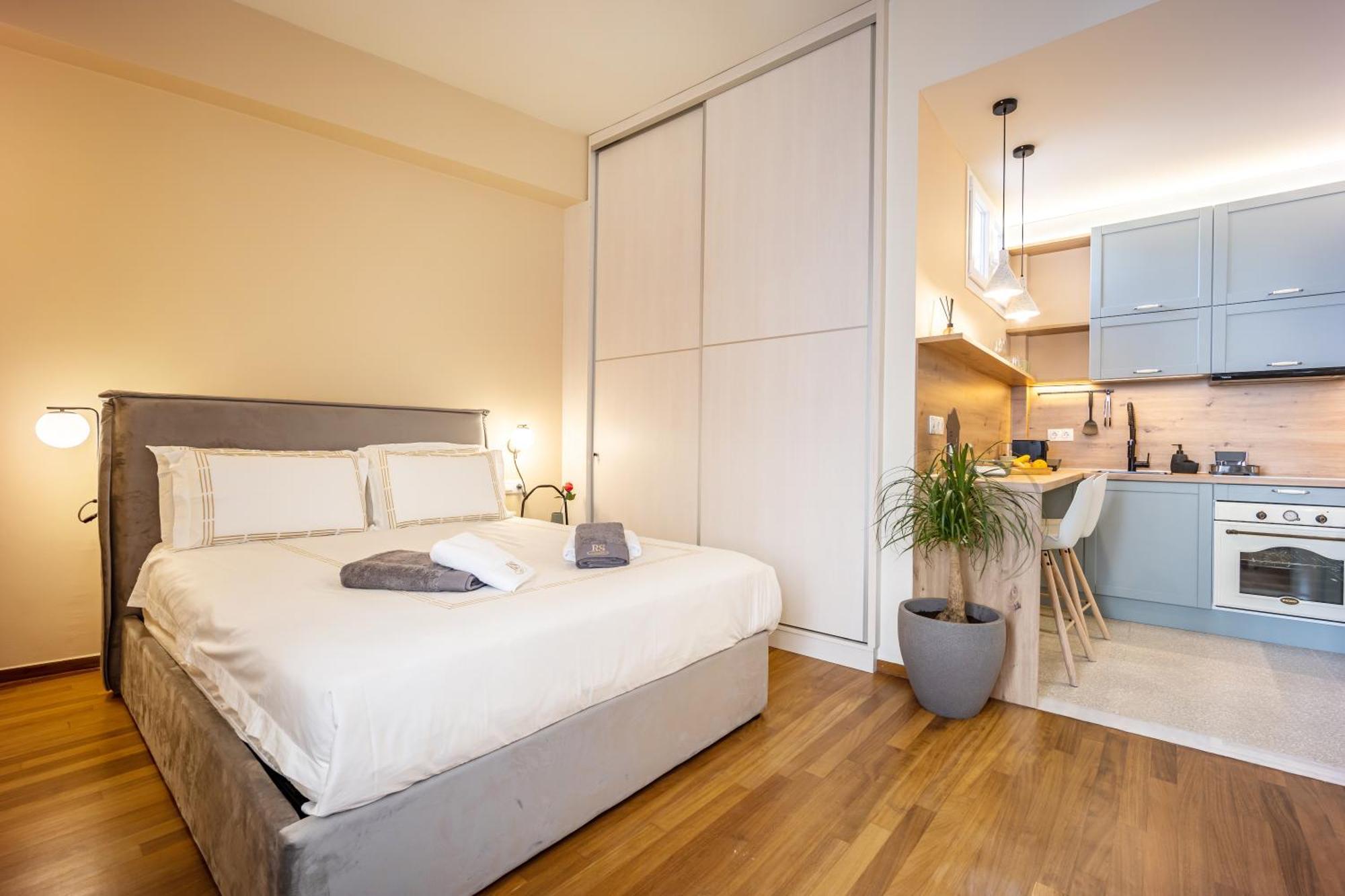 Oasis Athens - Boutique Suites Экстерьер фото