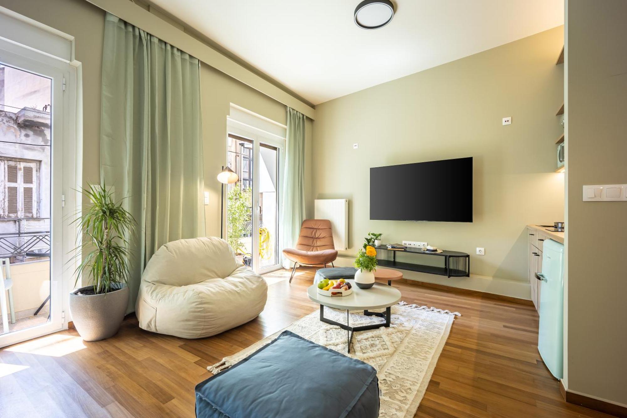 Oasis Athens - Boutique Suites Экстерьер фото